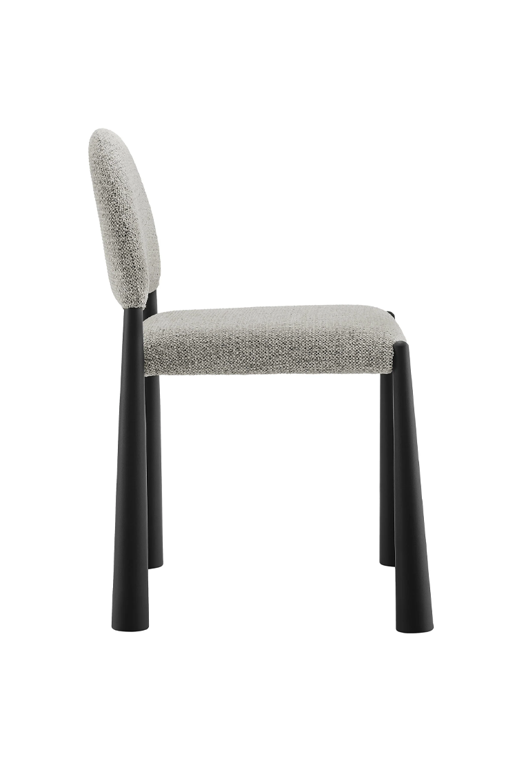 Chaise de salle à manger en tissu Alura, noir camel
