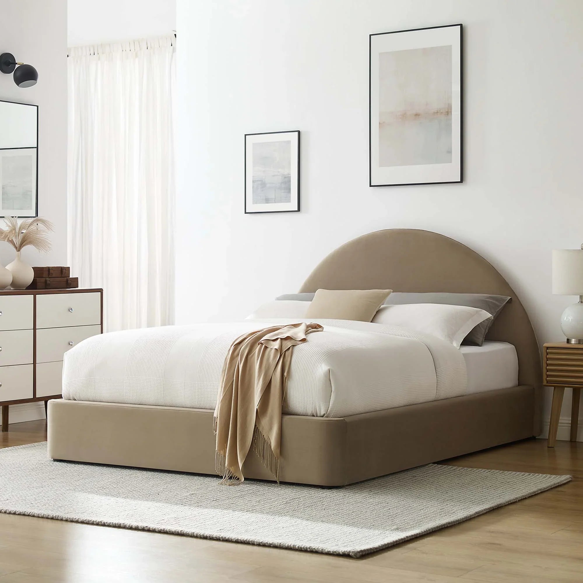 Lit Queen en velours Resorts, taupe