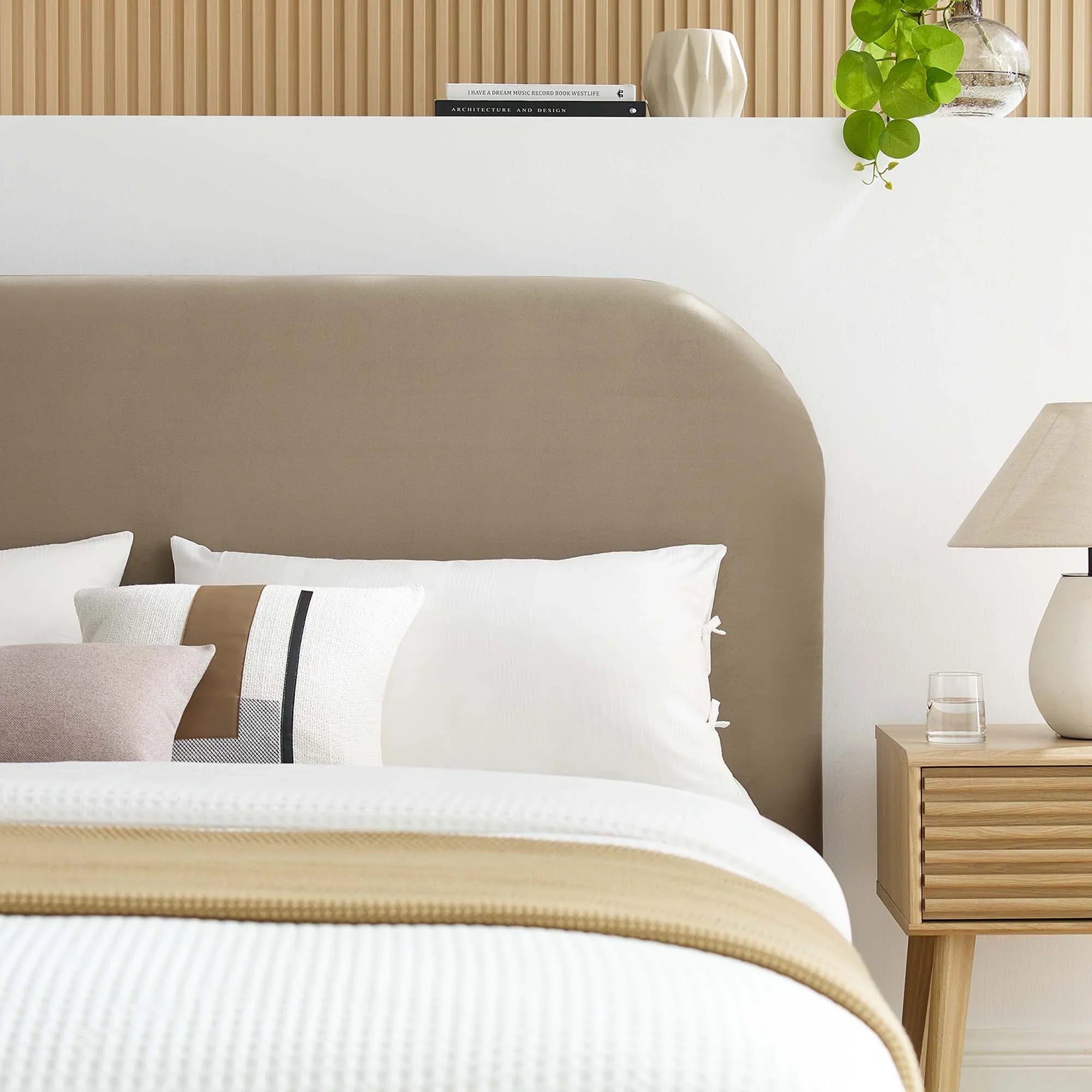 Lit double en velours Heather, taupe